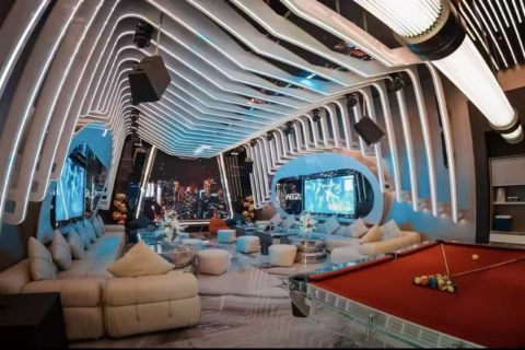 呼和浩特花海LiveHouse招聘礼仪-执着奋进追逐职场璀璨